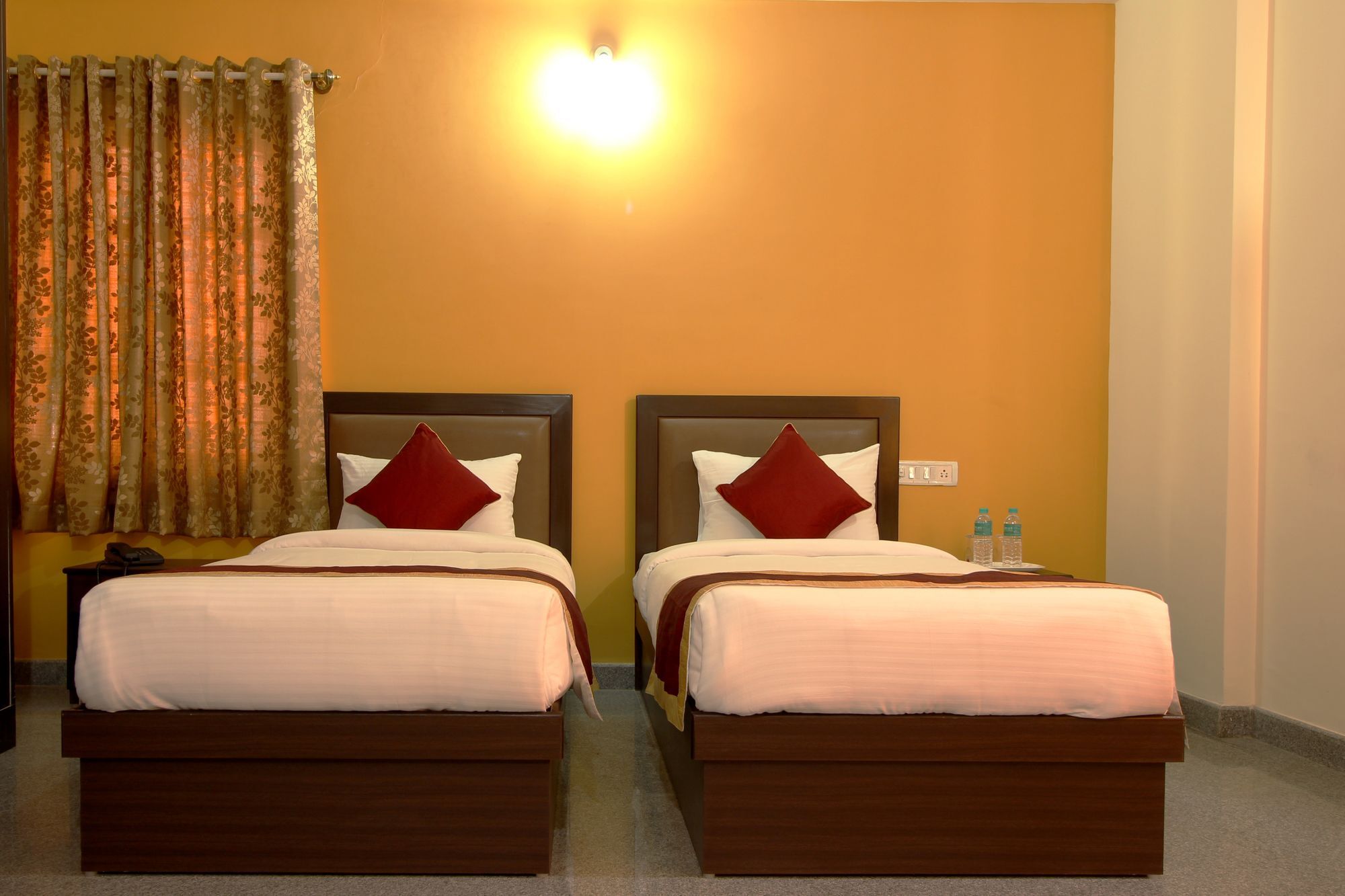The Banjaara Suites Bangalore Dış mekan fotoğraf