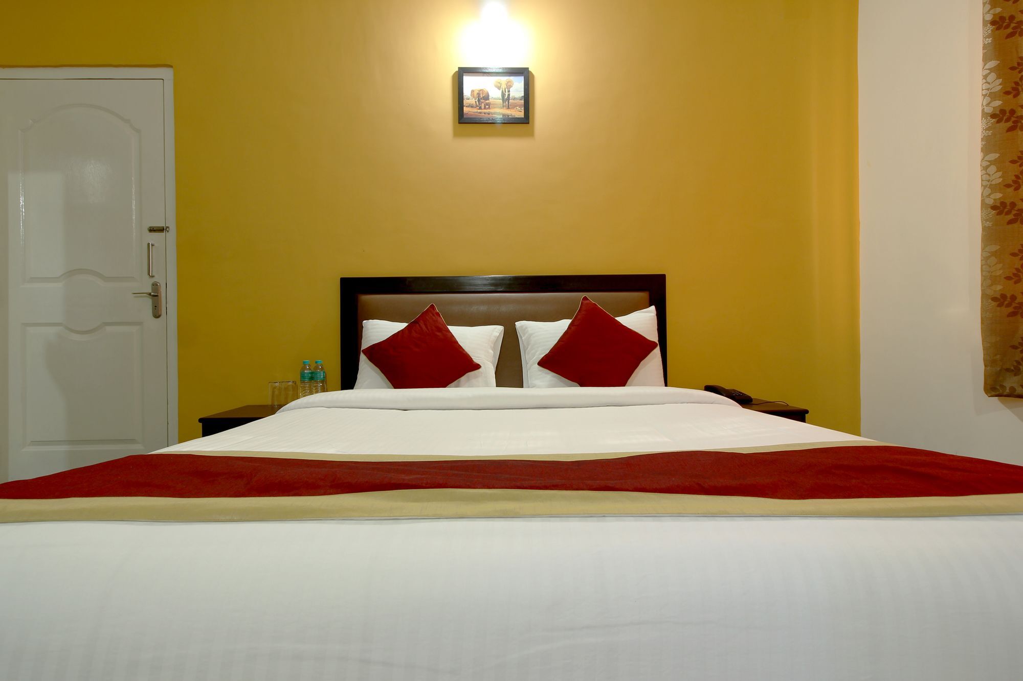 The Banjaara Suites Bangalore Dış mekan fotoğraf